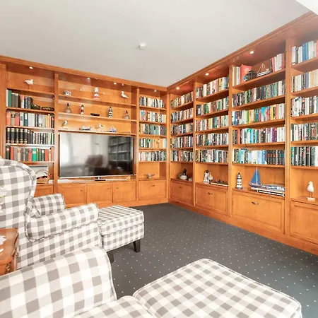 فندق Haus Koebesine 15 جويست