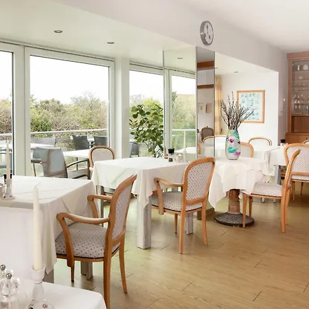 Haus Koebesine 15 Hotel *